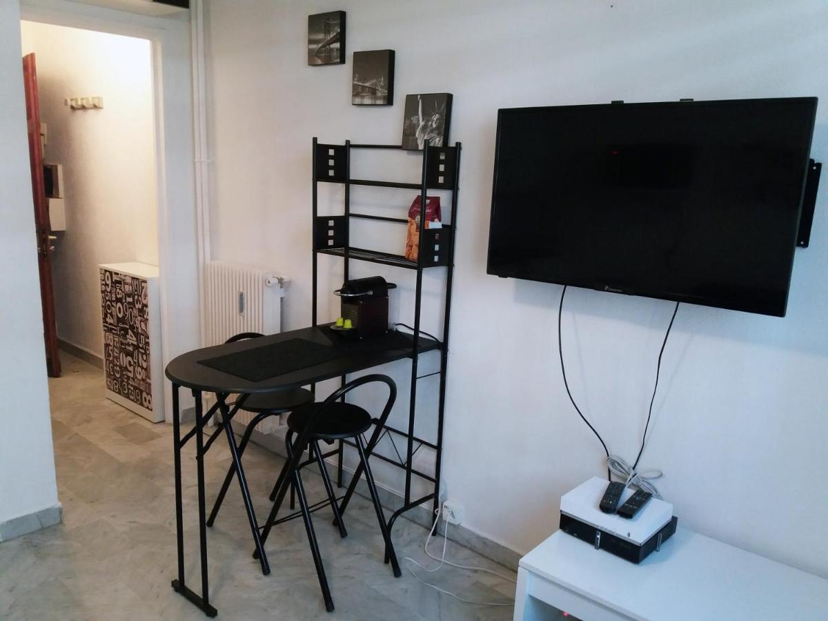 شقة Studio Bord De Mer Nice Ouest المظهر الخارجي الصورة
